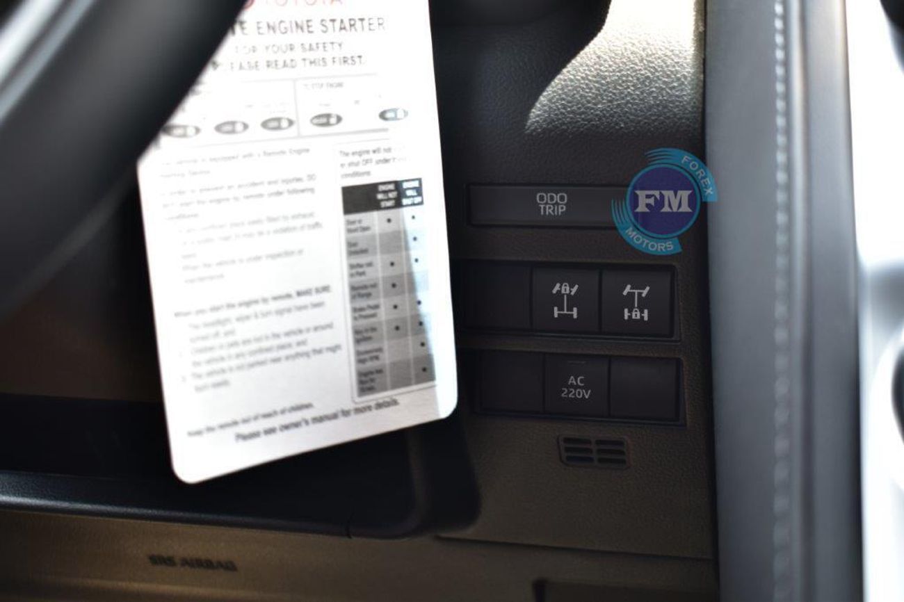 تويوتا لاند كروزر 300 V6 3.5L GR Sport Hybrid 7 Seat Automatic