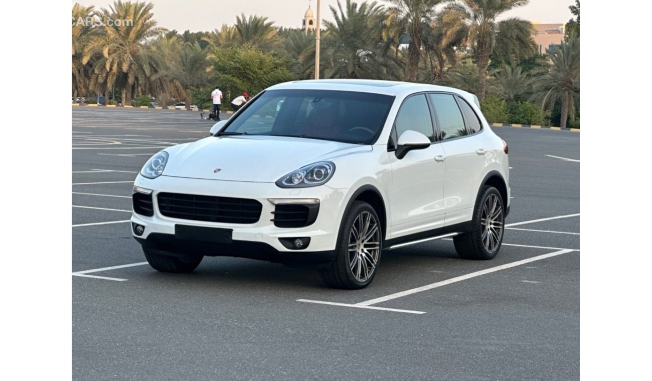 Porsche Cayenne S MODEL 2016GCC FULL OPTION