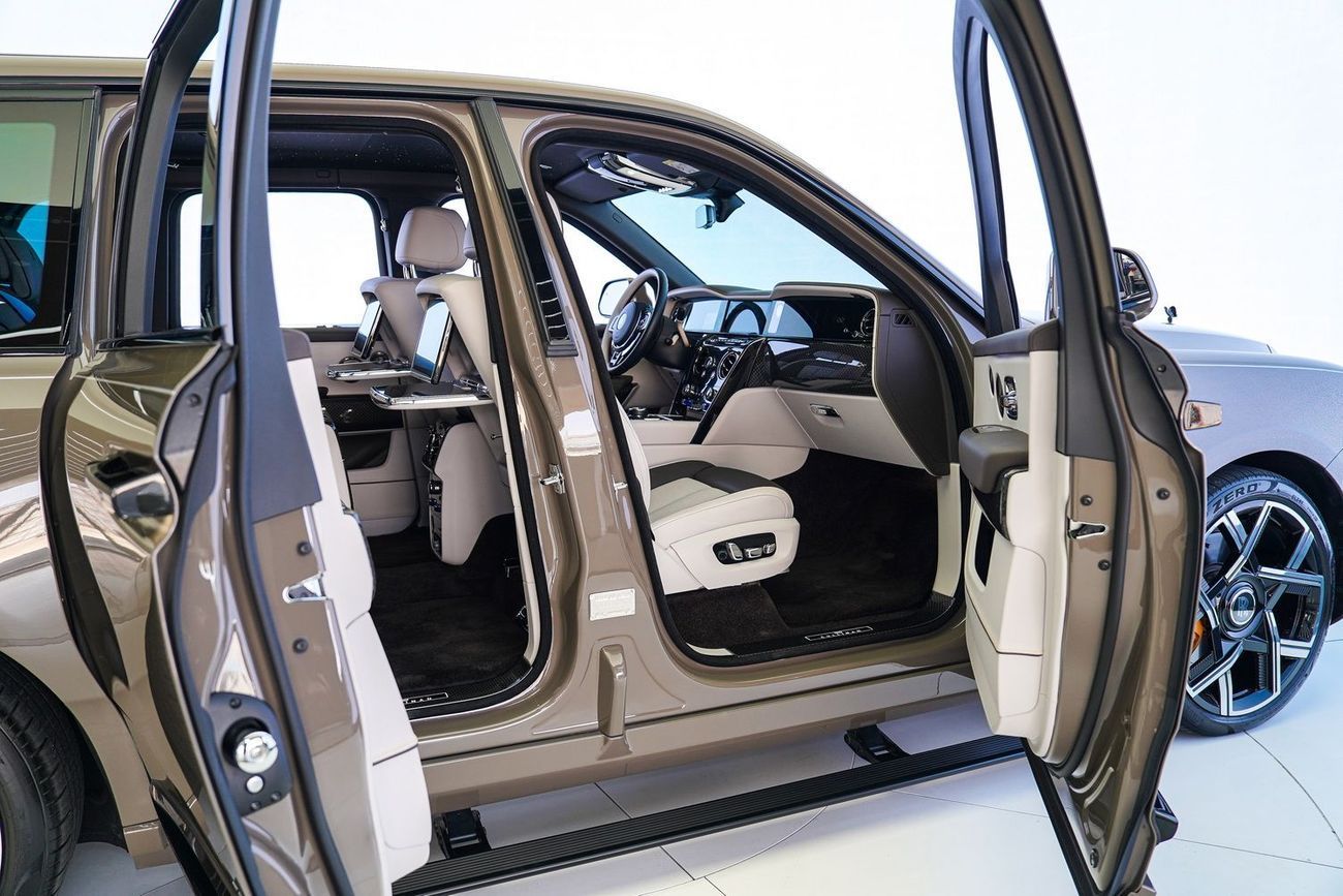 Rolls-Royce Cullinan BLACK BADGE