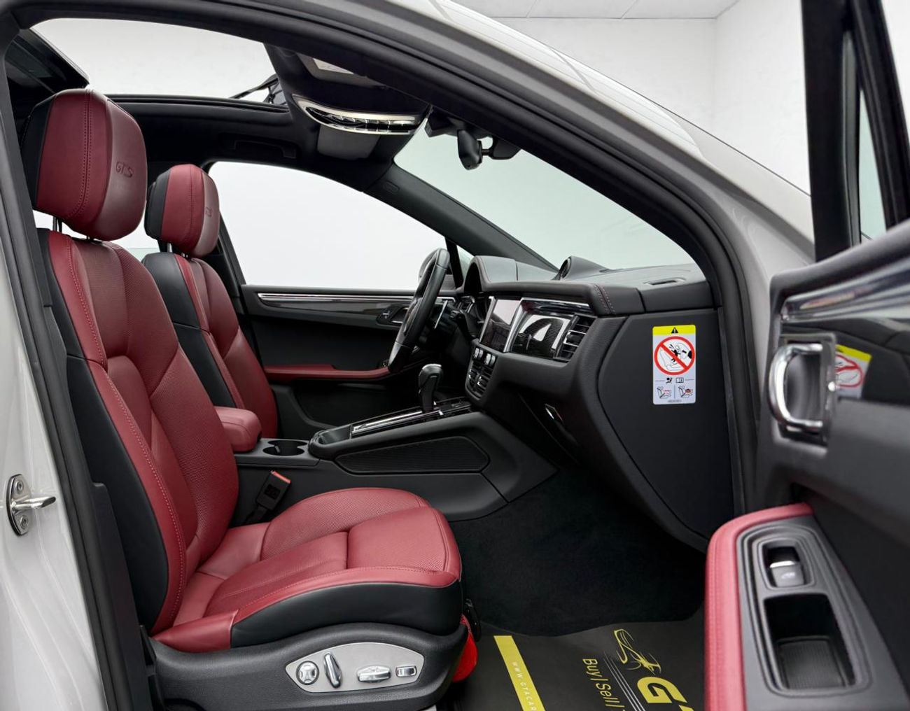 بورش ماكان GTS 2.9L (435 HP) 2024 Porsche Macan GTS