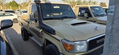 تويوتا لاند كروزر بيك آب 4.5 V8 DIESEL