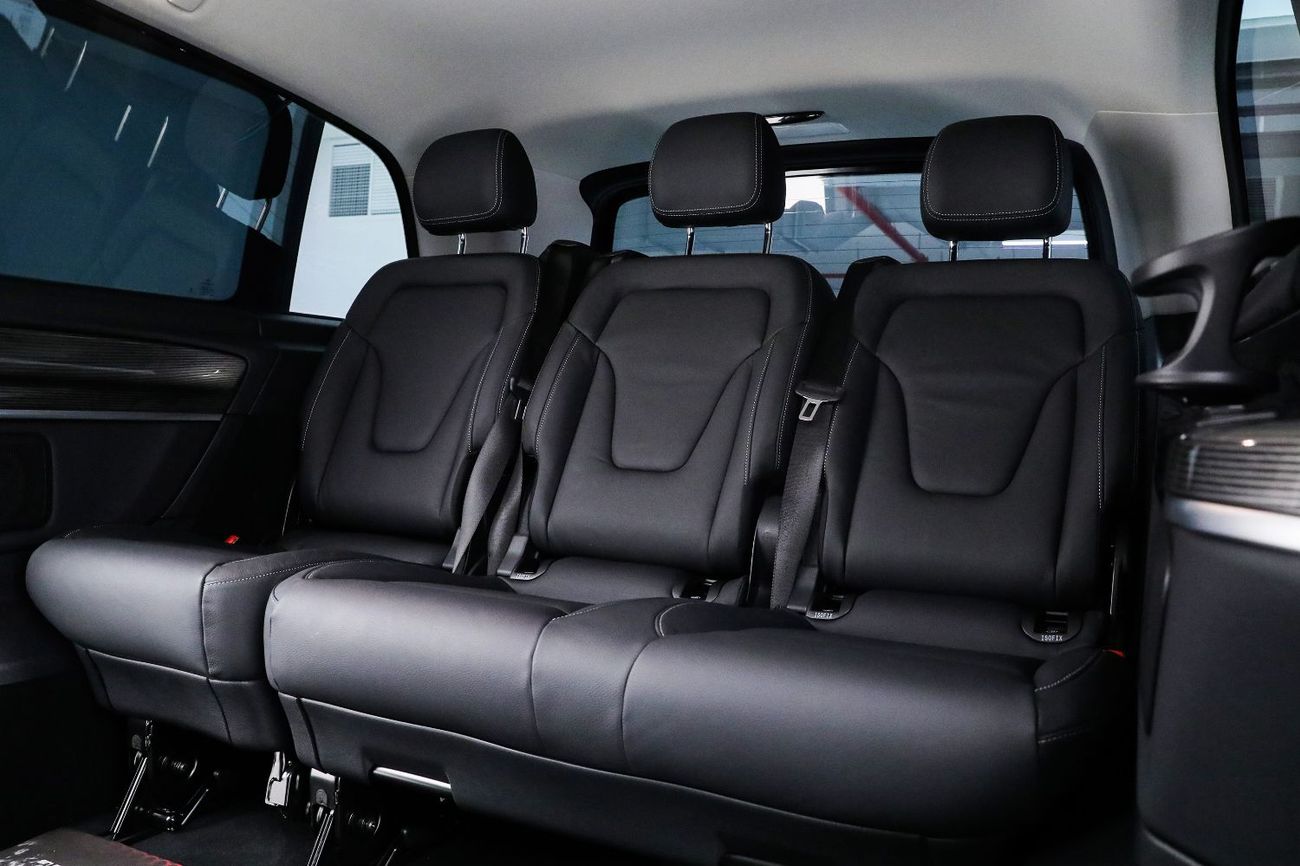 Used Mercedes Benz Viano 2024 Mercedes Benz Viano V 250 GCC Used Mercedes Benz Viano 2024 Mercedes Benz Viano V 250 GCC