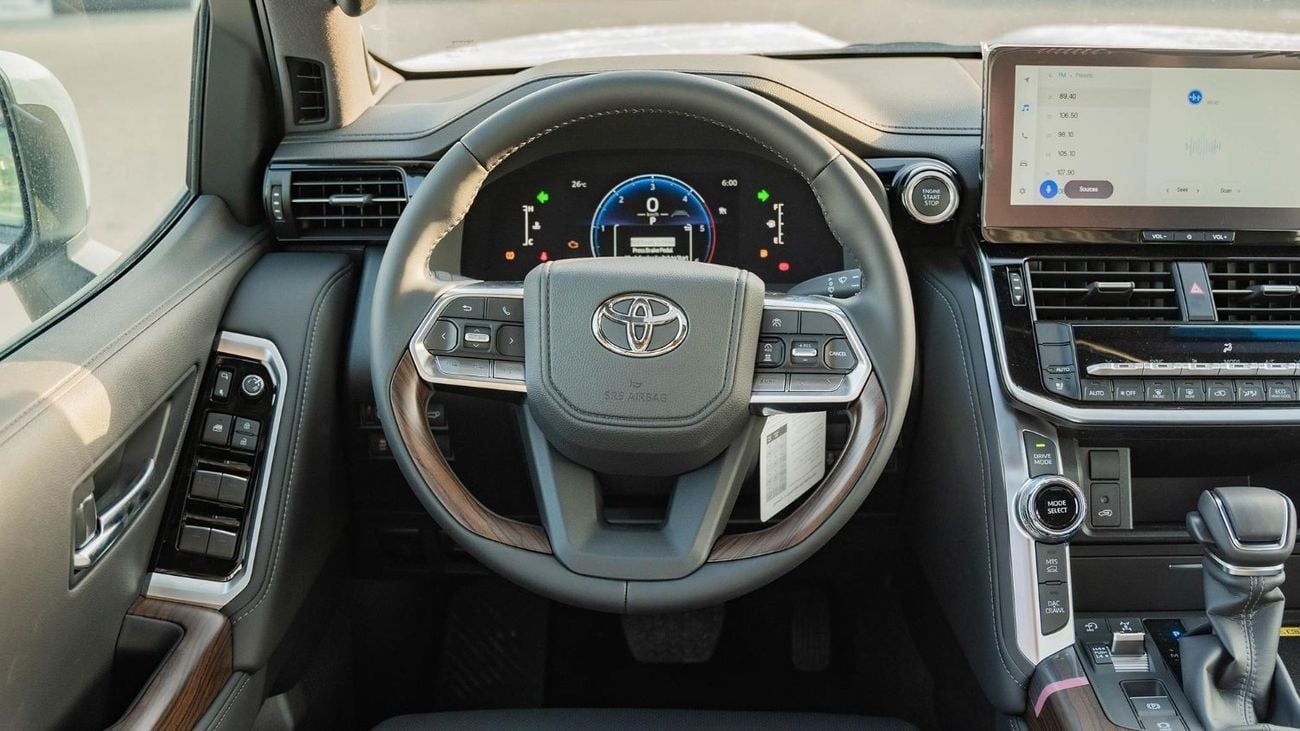 تويوتا لاند كروزر 2025 Toyota Land Cruiser 300 GXR 3.3L Twin Turbo AT Diesel (White)