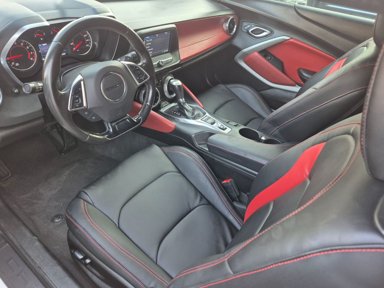 شيفروليه كامارو 1LT 3.6L (355 HP)