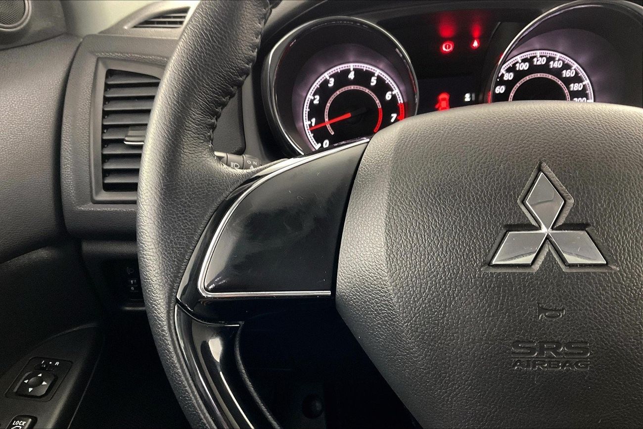 جيب كومباس Limited | شامل الضمان | 0 ﺪﻔﻋﺓ ﺃﻮﻟﻯ