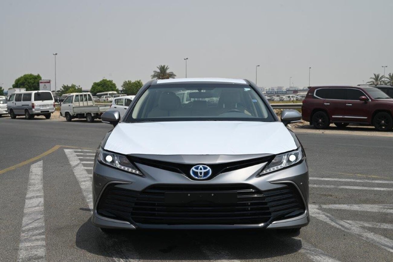 Toyota Camry LE Hybrid 2.5L Automatic
