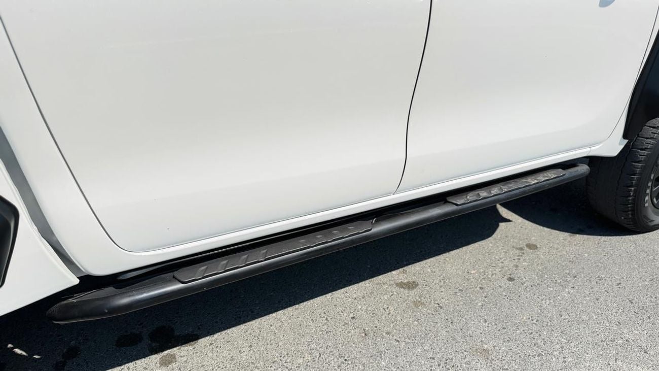 Toyota Hilux GR Kitt install