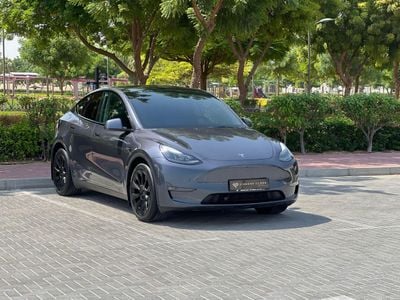 Tesla Model Y Long Range (AWD)