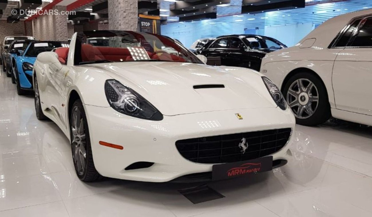 فيراري كاليفورنيا 2011 Ferrari California Gcc car finished in white , full red leather , Immaculate