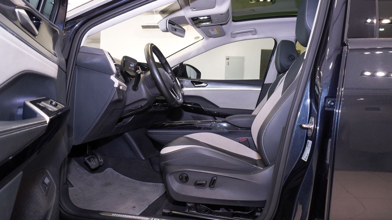 Volkswagen ID.6 Pure+