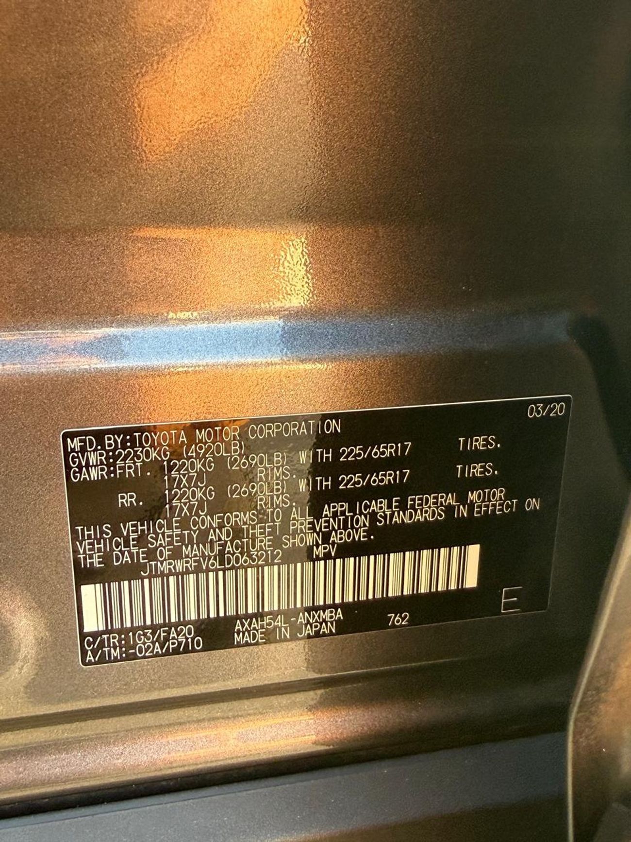 تويوتا راف ٤ XLE 2.5L