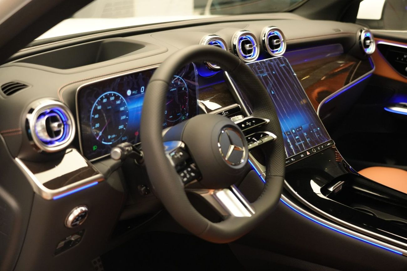 Mercedes-Benz GLC 200 GLC 200 SUV ✔AMG Package ✔Digital Light ✔Off-Road Package