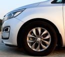 Kia Carnival EX 3.3L kia carnival 2019 GCC accident free in excellent condition 1025 p.m