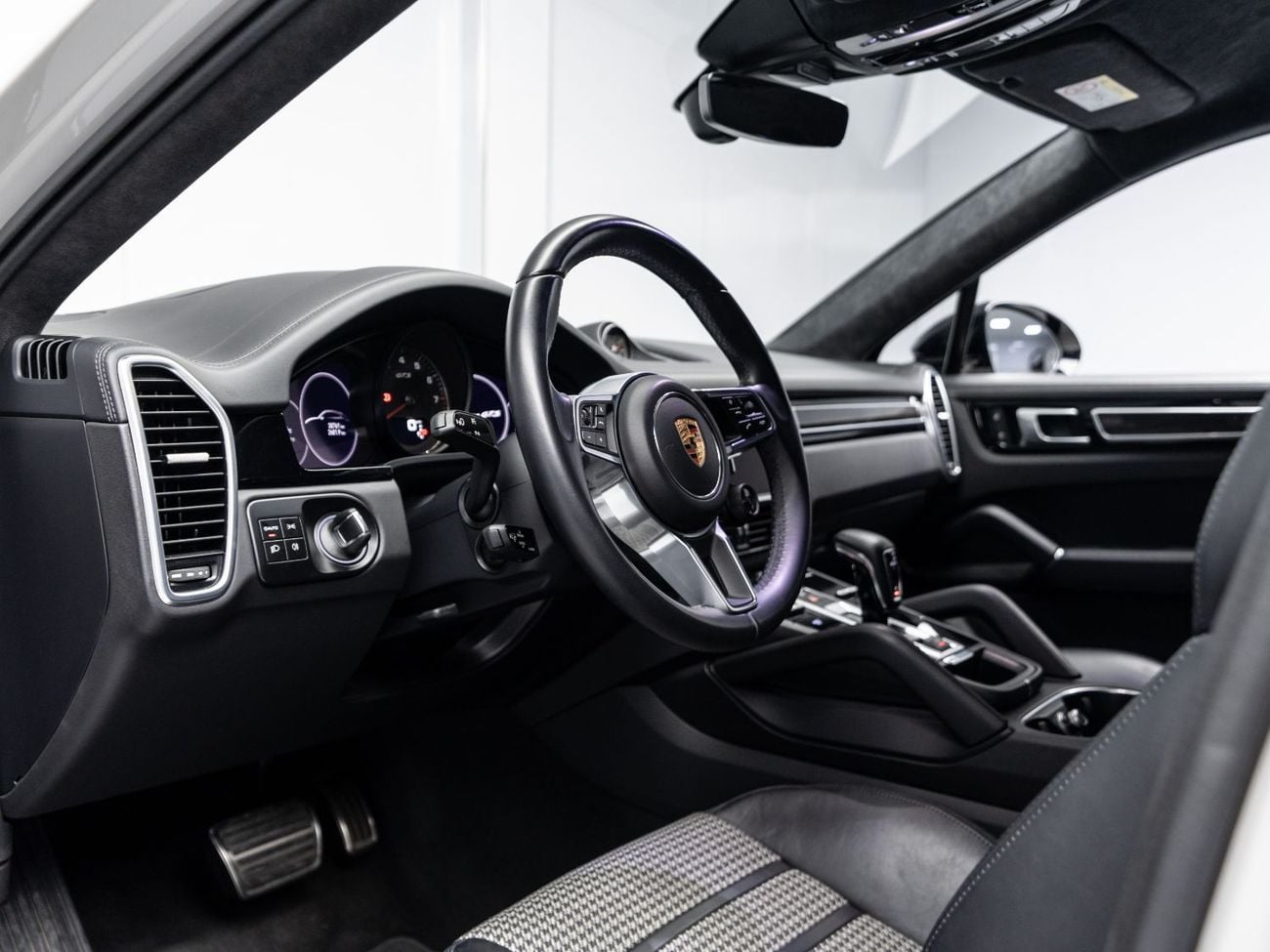Porsche Cayenne GTS BUY NOW, PAY 2027 | THE BLACKLINE STANDARD | October 2026 Porsche Warranty, GCC