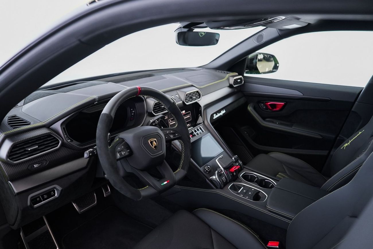 Lamborghini Urus 4.0T V8 Performante