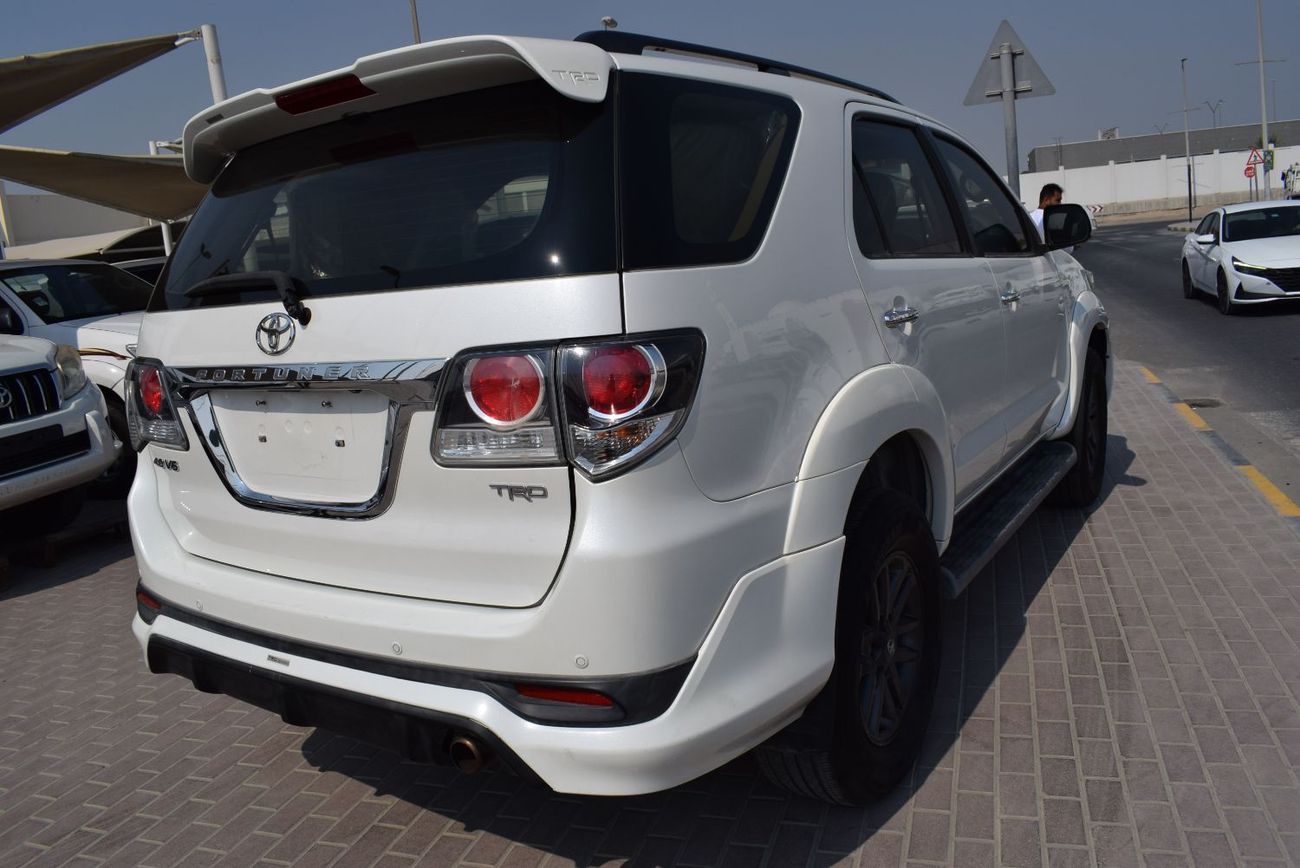 تويوتا فورتونر TRD Sportivo 4.0L