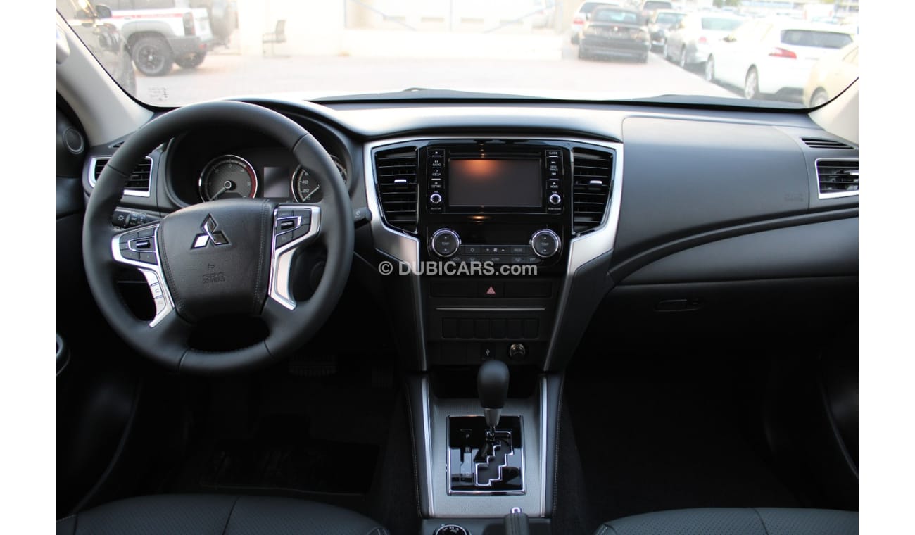 Mitsubishi L200 2.4L Diesel Sportero, A/T, LEATHER SEATS, FULL OPTION (CODE MP22)