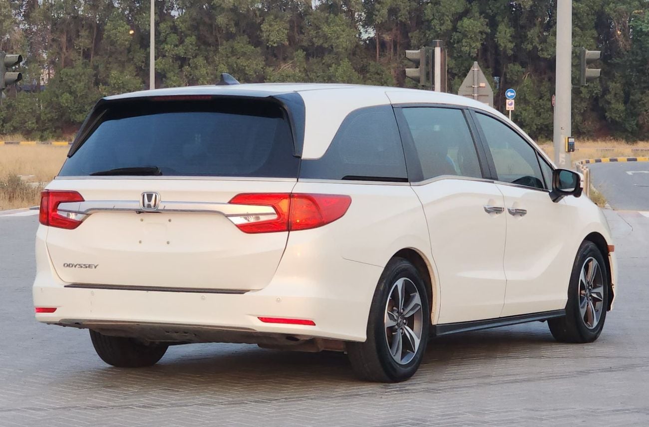 Honda Odyssey TOURING GCC