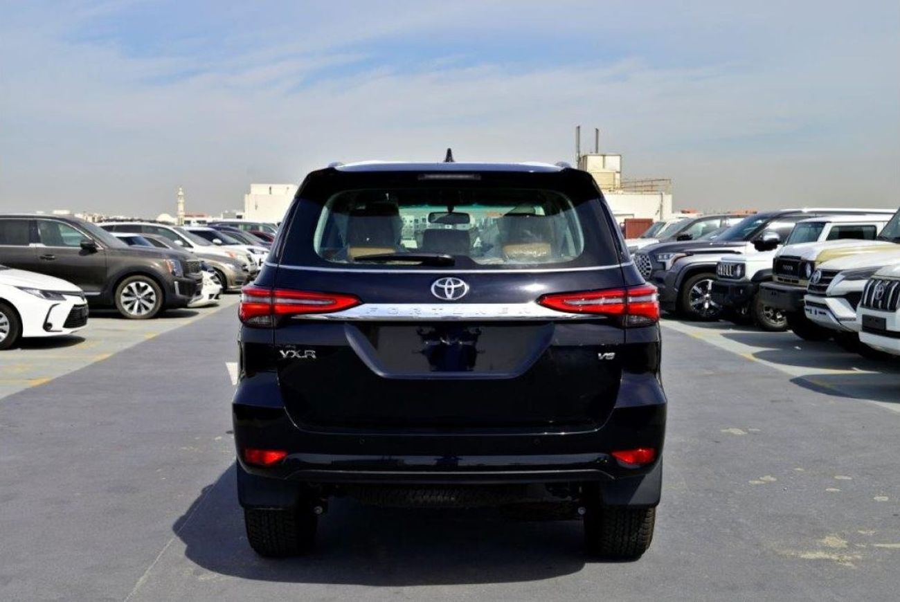 Toyota Fortuner VXR V6 4.0L Petrol 7-Seater Automatic Transmission