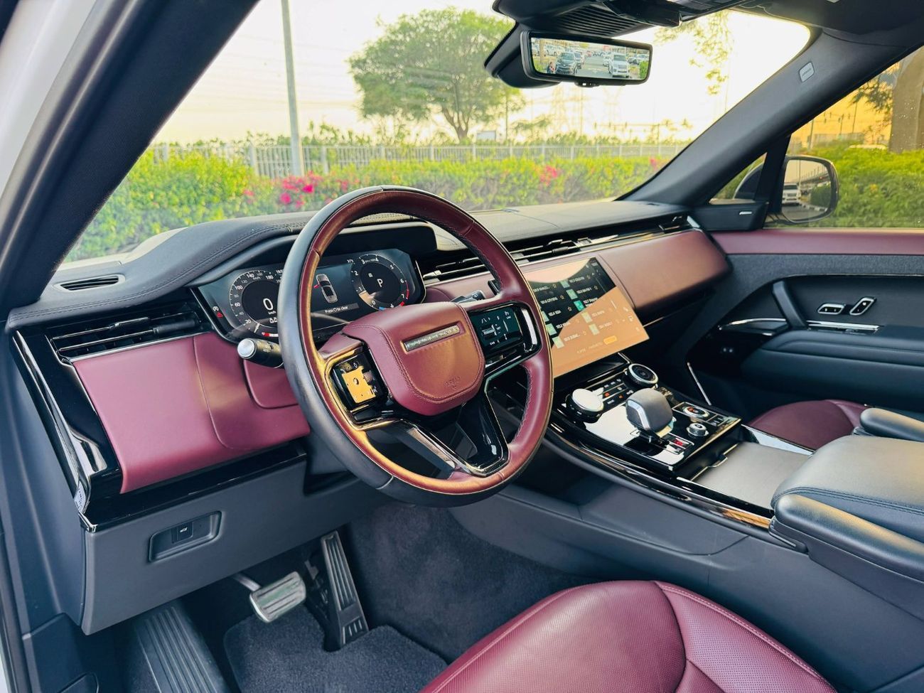 لاند روفر رينج روفر سبورت Dynamic HSE P400 3.0L GCC SPEC UNDER WARRANTY AND SERVICE CONTRACT