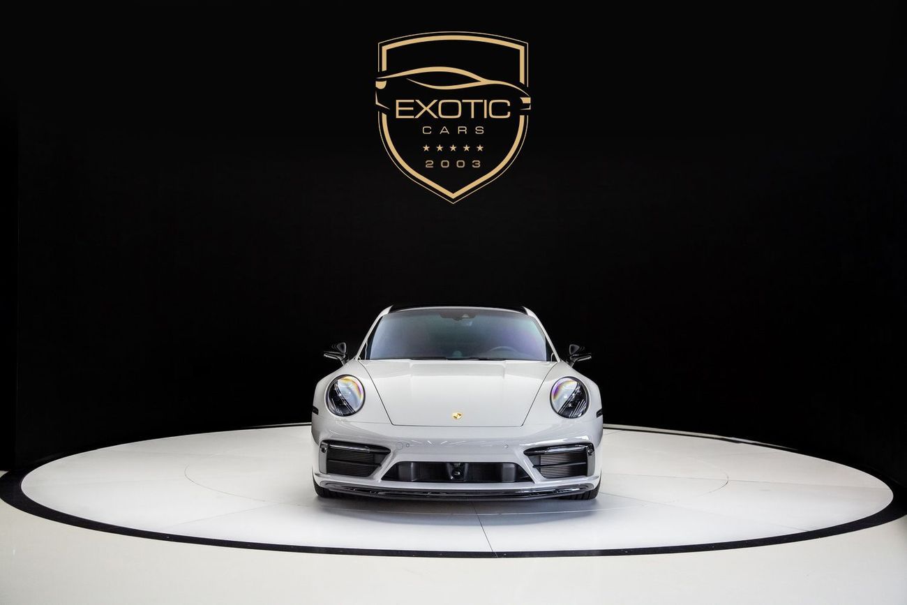 Porsche 911 Carrera GTS 3.0L (450 HP) Coupe