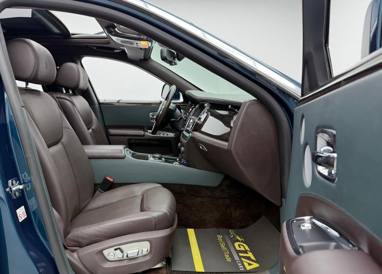 Rolls-Royce Ghost Std 6.6L 2019 Rolls-Royce Ghost ,Warranty ,Service History ,Excellent Condition ,GCC