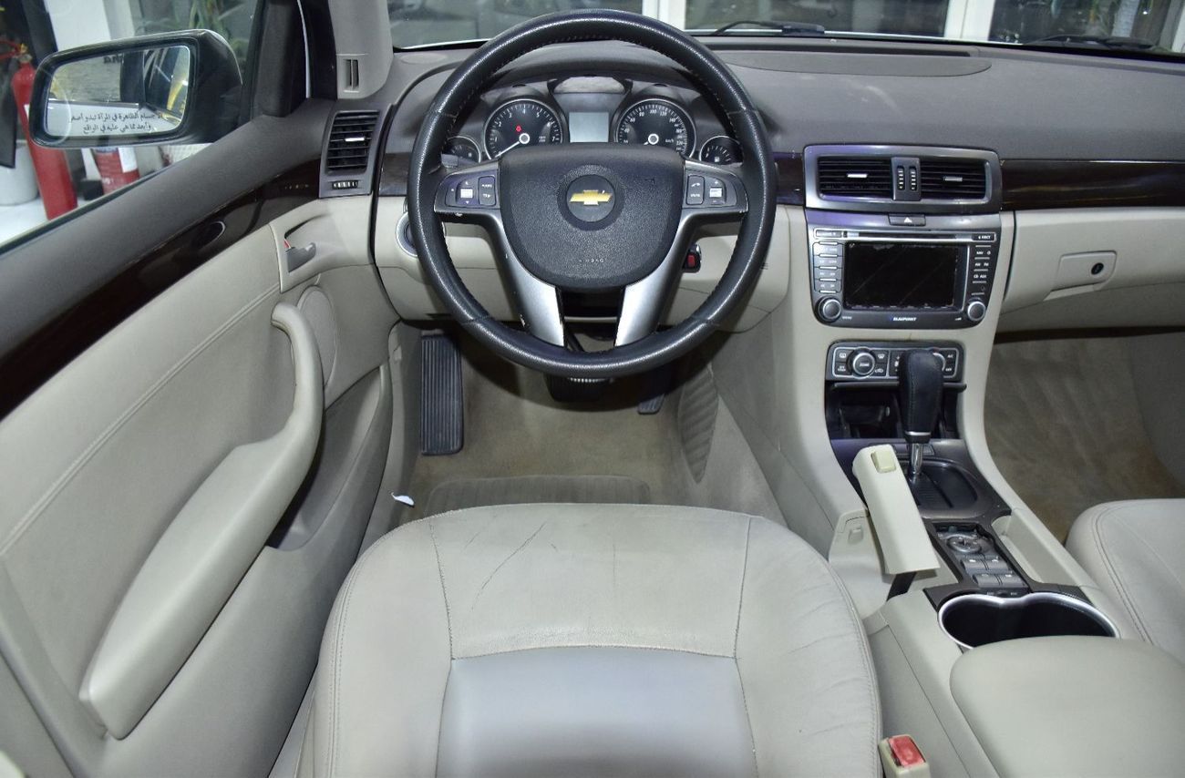 Chevrolet Caprice EXCELLENT DEAL for our Chevrolet Caprice LTZ ( 2009 Model ) in White Color GCC Specs