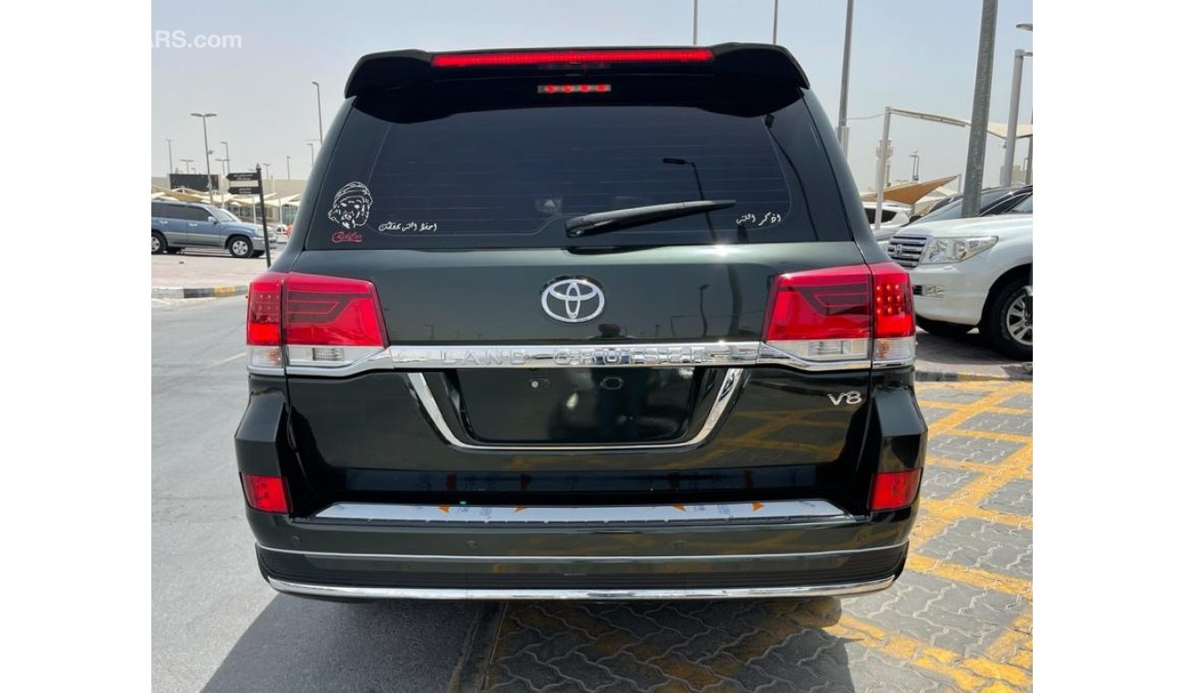 Toyota Land Cruiser VXR