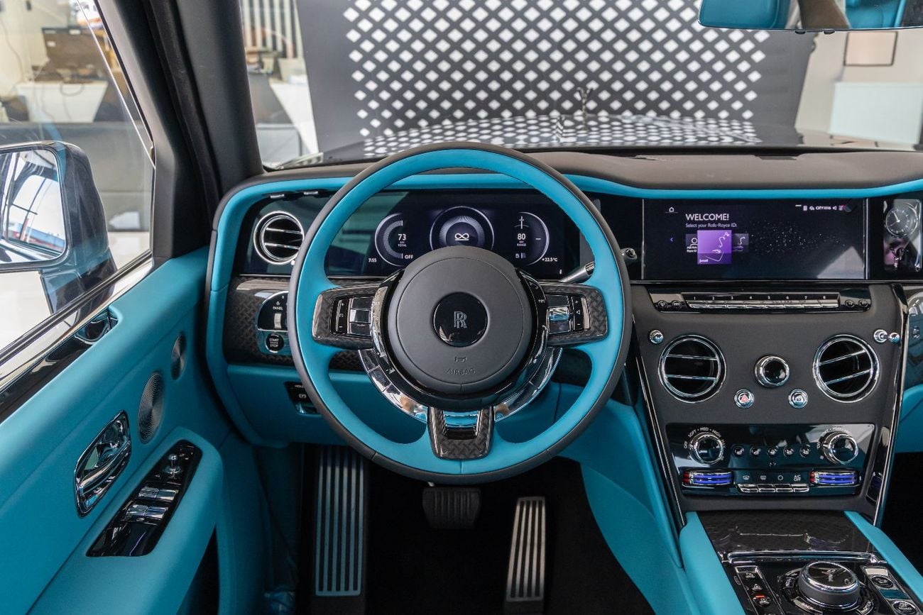 رولز رويس كولينان Rolls Royce Cullinan Black Badge | 2025