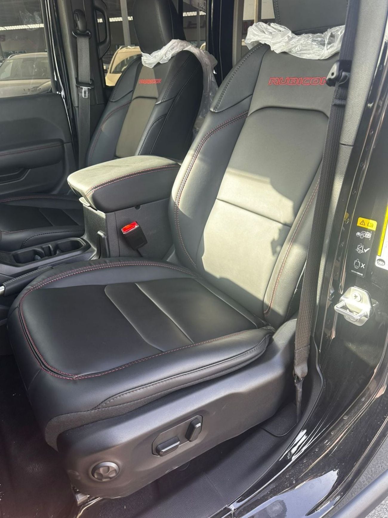 Jeep Wrangler Unlimited JEEP WRANGLER RUBICON EXTREME GCC 4-DOORS 2.0L TURBO RADAR FRONT AND REAR CAMERA OFF ROAD+ MY2024