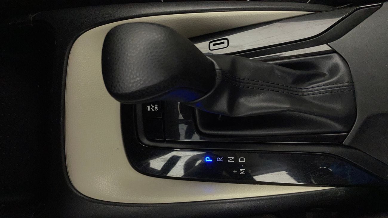 تويوتا كورولا XLI 1.6 | بدون دفعة مقدمة | اختبار القيادة في المنزل