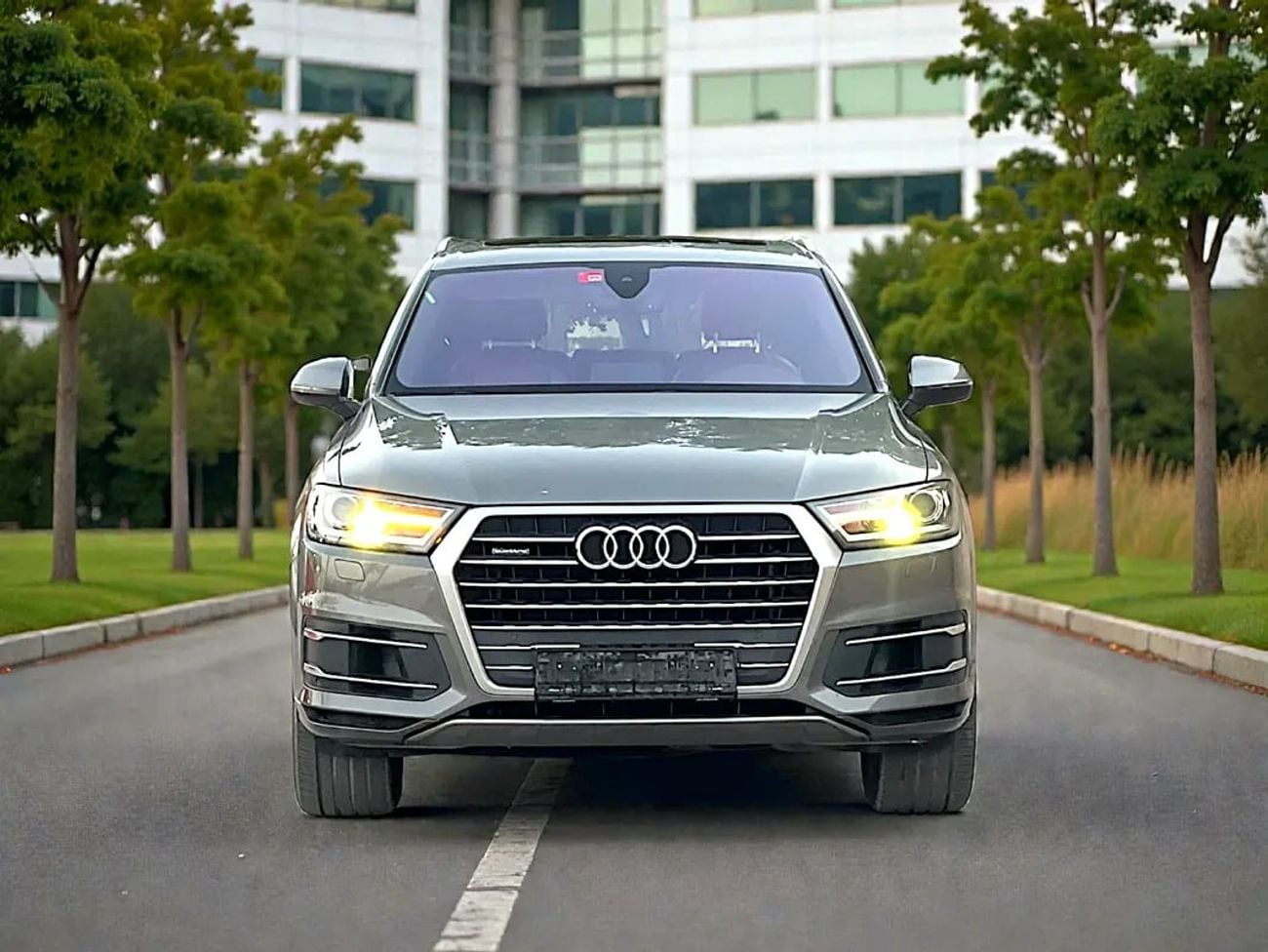Audi Q7 1,908 P.M | 45 TFSI Quattro | GCC Specs | Well Maintained