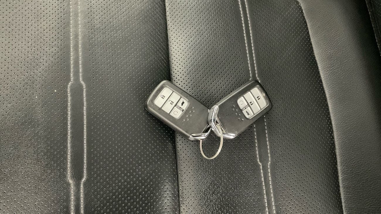 Honda CRV Touring 2.4L (188 HP) Touring | Guaranteed Warranty | 0 Down Payment