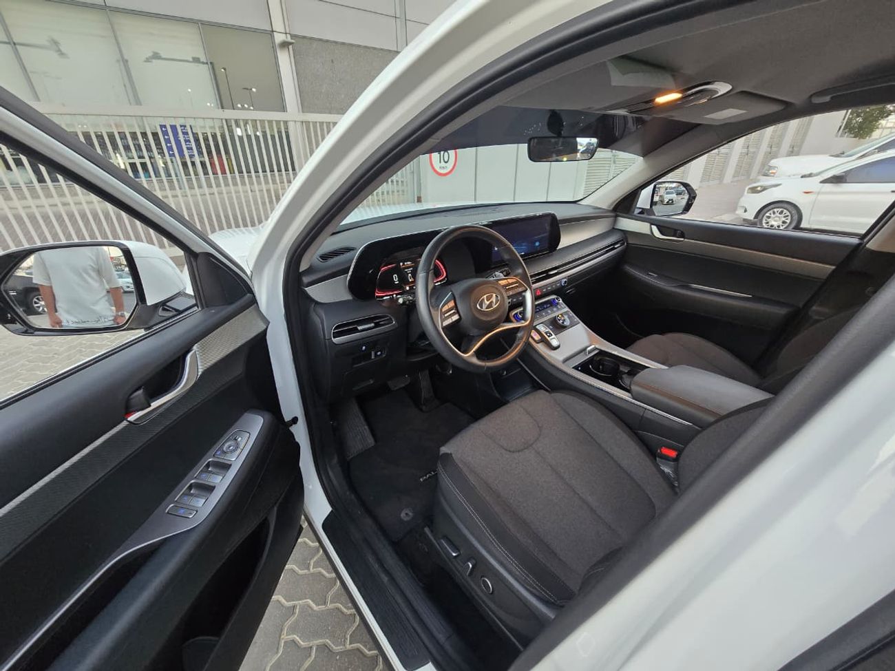 Hyundai Palisade GDi 3.5L HYUNDAI PALISADE 2024 GCC // GOOD CONDITION INSIDE OUT SIDE