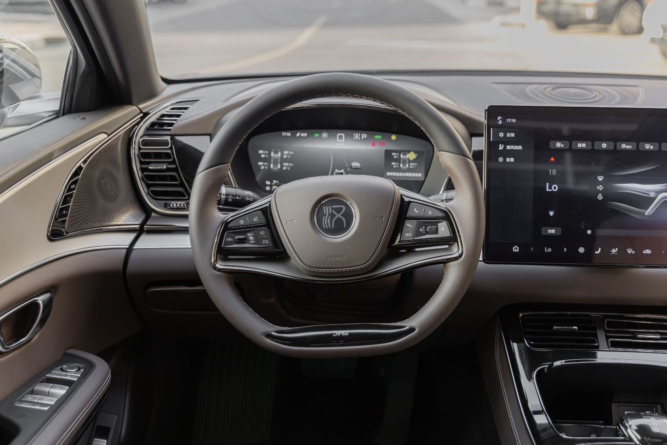 BYD HAN BYD Han DM-i 125KM Elite | FWD | High Spec | 2025 (Export)