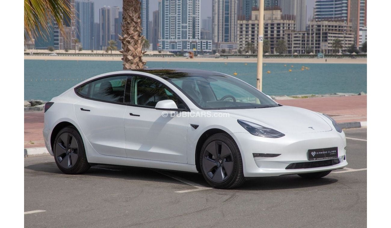 Used Standard Plus Tesla Model 3 Standard Auto Pilot GCC 2022 8 yeas