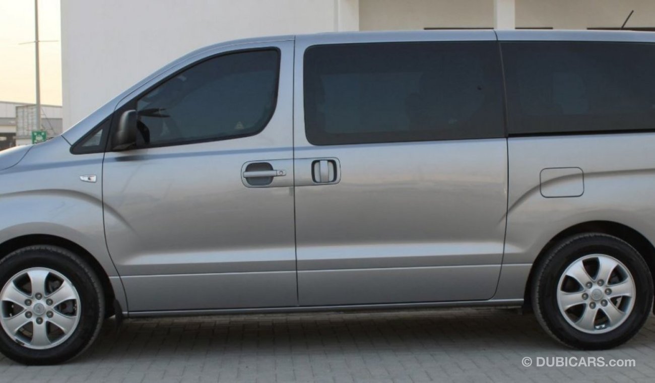 Hyundai Grand Starex Hyundai Grand Starex 2019 imported from Korea, customs papers, in excellent condition, without accid