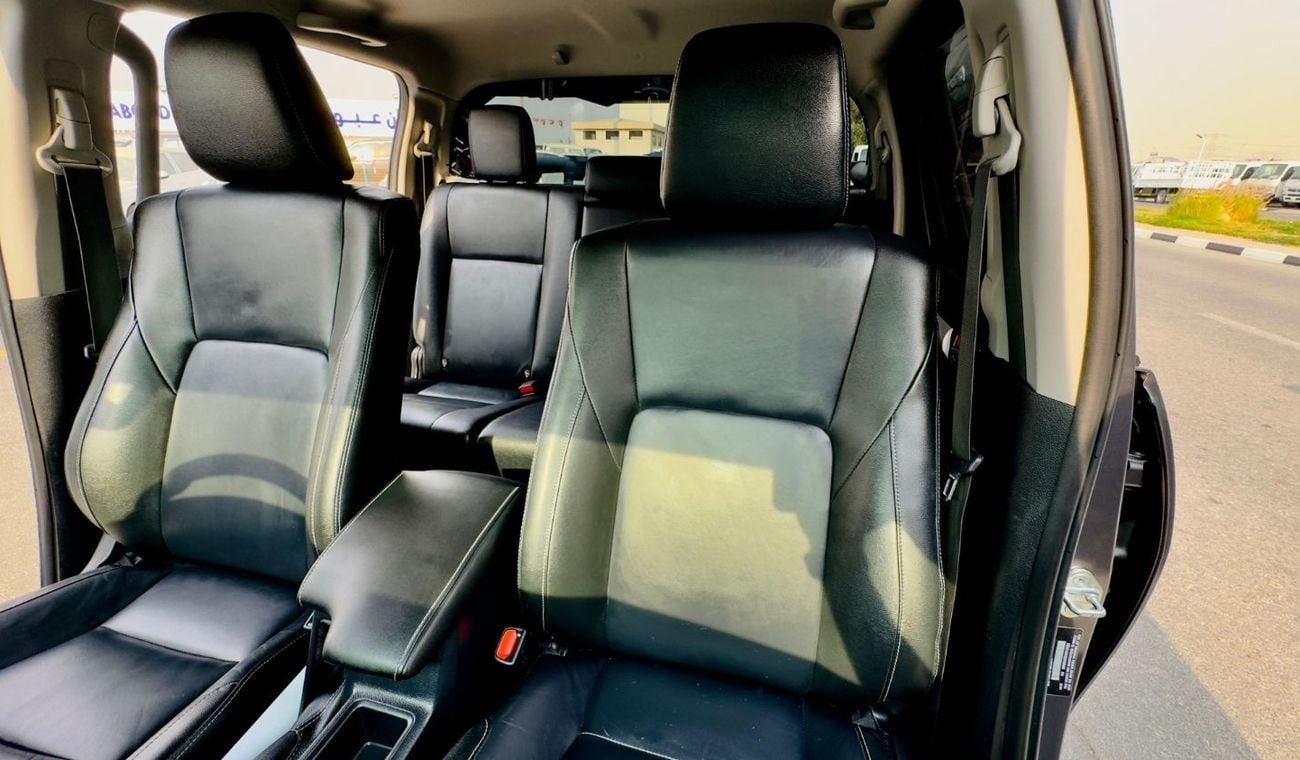 تويوتا هيلوكس MODIFIED TO GR SPORTS | 2.8L DIESEL ENGINE | RHD (AT) | 2021 | ELECTRIC SEAT | 4WD | PREMIUM BLACK I