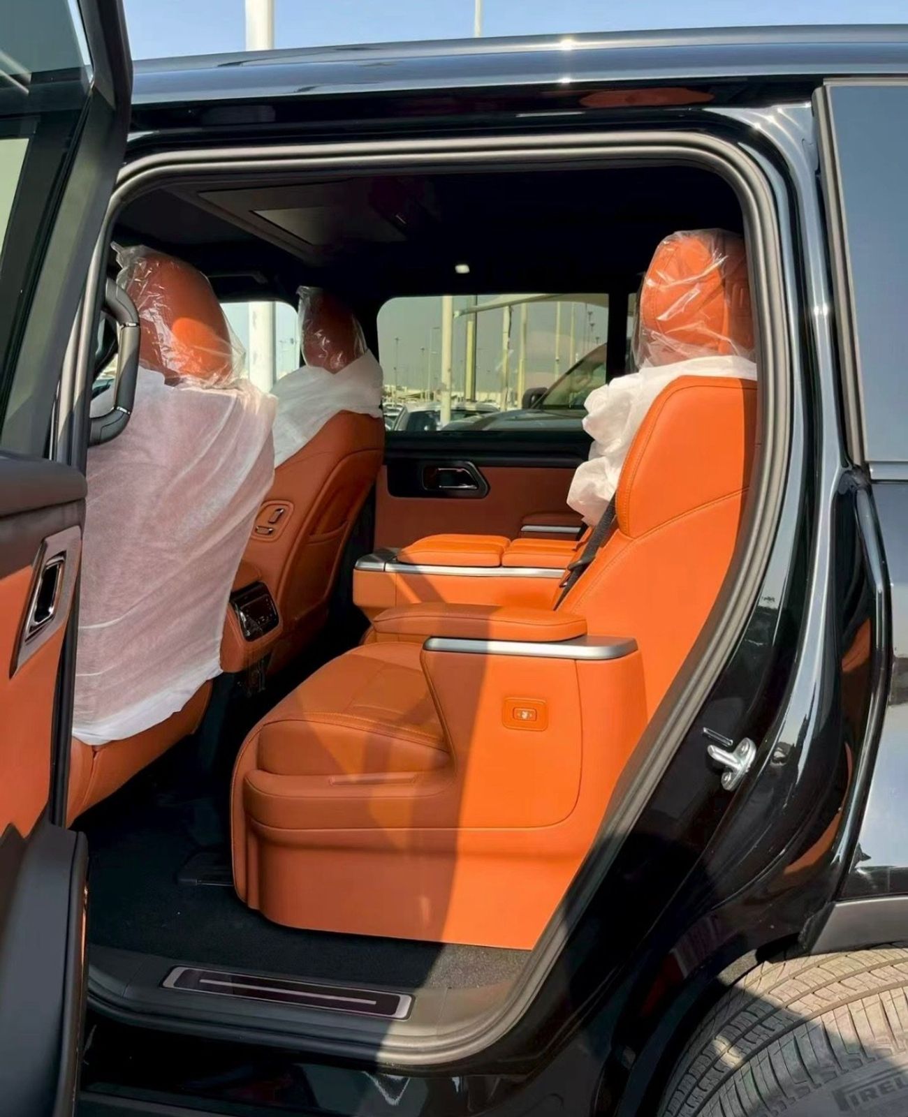 روكس 01 7 seats black- orange
