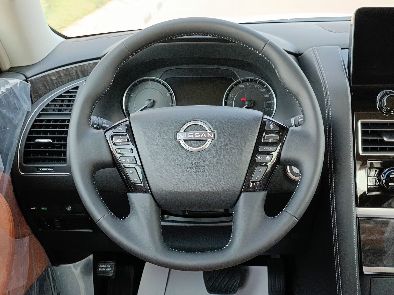 Nissan Patrol 5.6L,V8,VK56 K-1,TITANIUM.2022MY