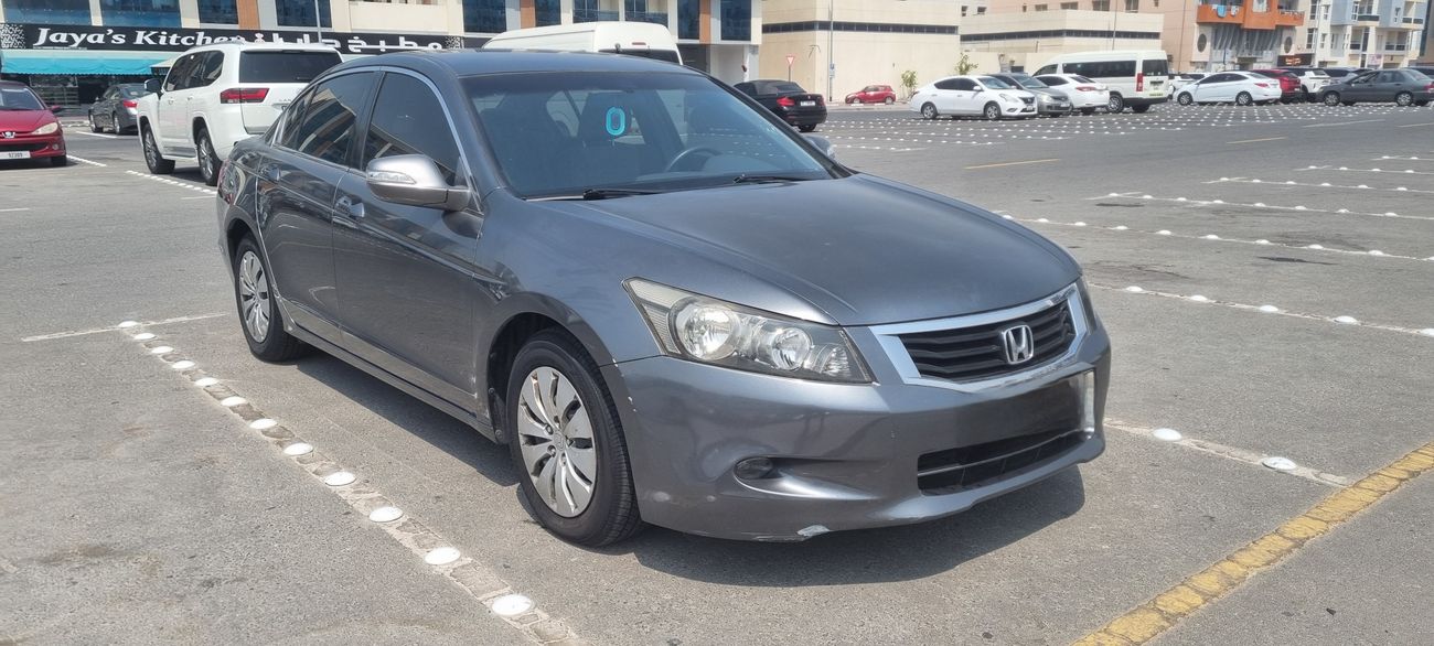 هوندا أكورد Lx