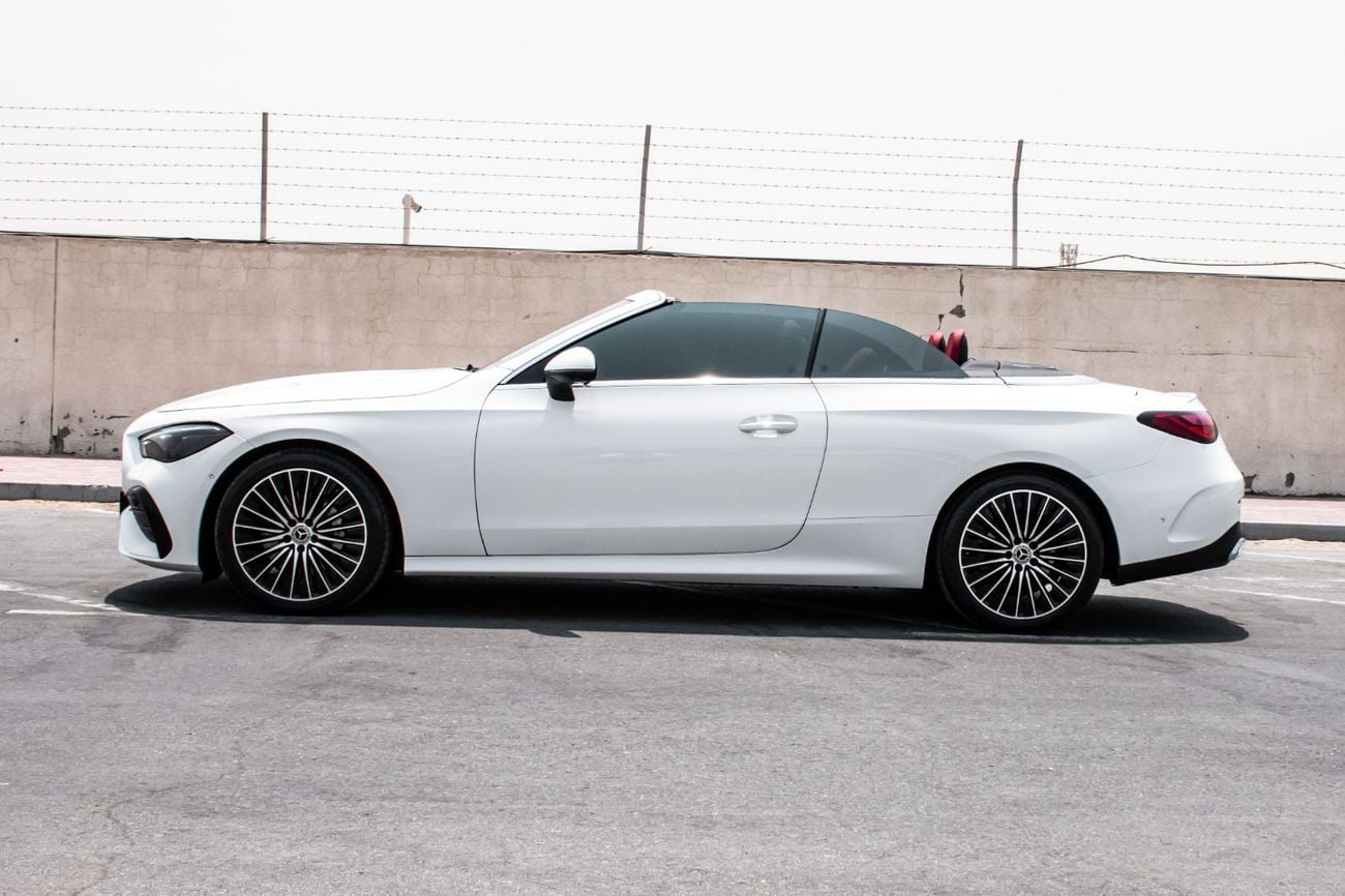 مرسيدس بنز CLE200 4MATIC CONVERTIBLE.