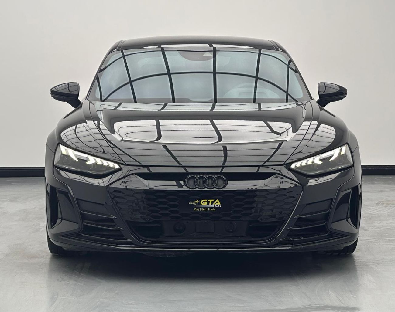 أودي إي ترون جي تي 2022 Audi E-Tron GT, 2027 Audi Warranty + Service Contract, Audi Full Service History, GCC