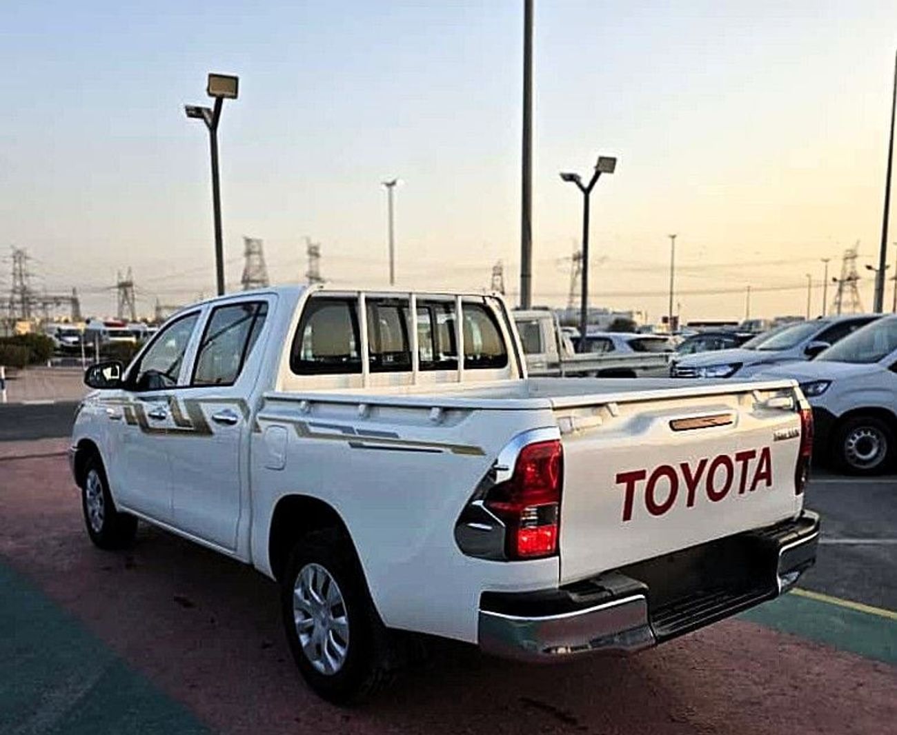 Toyota Hilux Toyota Hilux D.C 2.4L Diesel M/T 4*2 2025