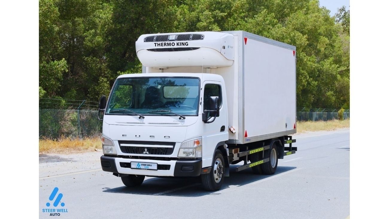 Mitsubishi Fuso Canter 2017 Freezer Box - Thermoking T600R - 4.2L DSL MT - Well Maintained - Book Now!