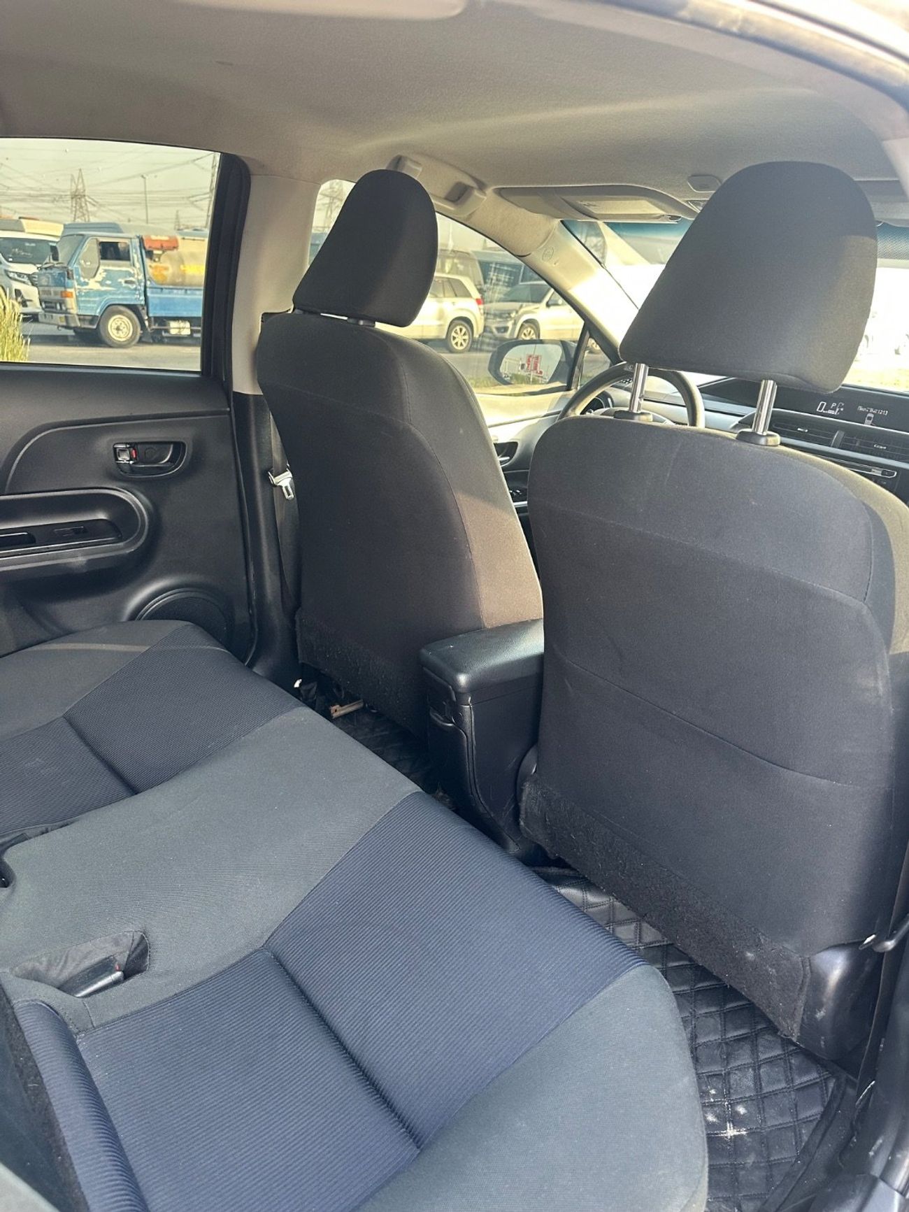 Toyota Prius+ Hybrid C Two