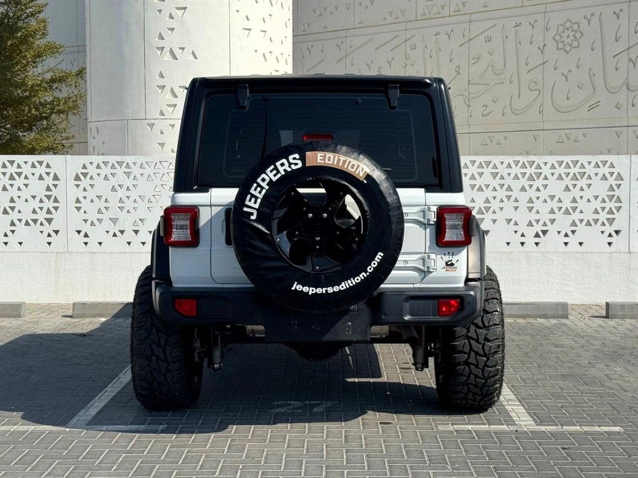 Jeep Wrangler Unlimited Sport 3.6L A/T
