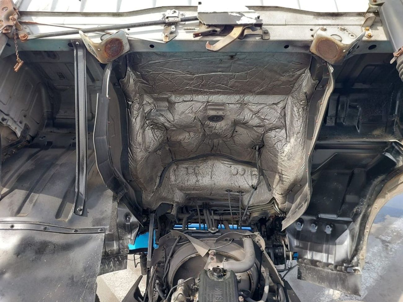 ميتسوبيشي فايتر MITSUBISHI FIGHTER TRUCK RHD 2018 MODEL 8.2 L DIESEL MANUAL(PM20050)