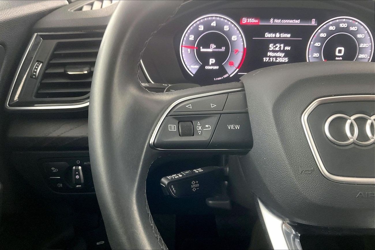 Audi Q5 45 TFSI quattro S-Line & Technology Selection | Guaranteed Warranty | 0 Down Payment