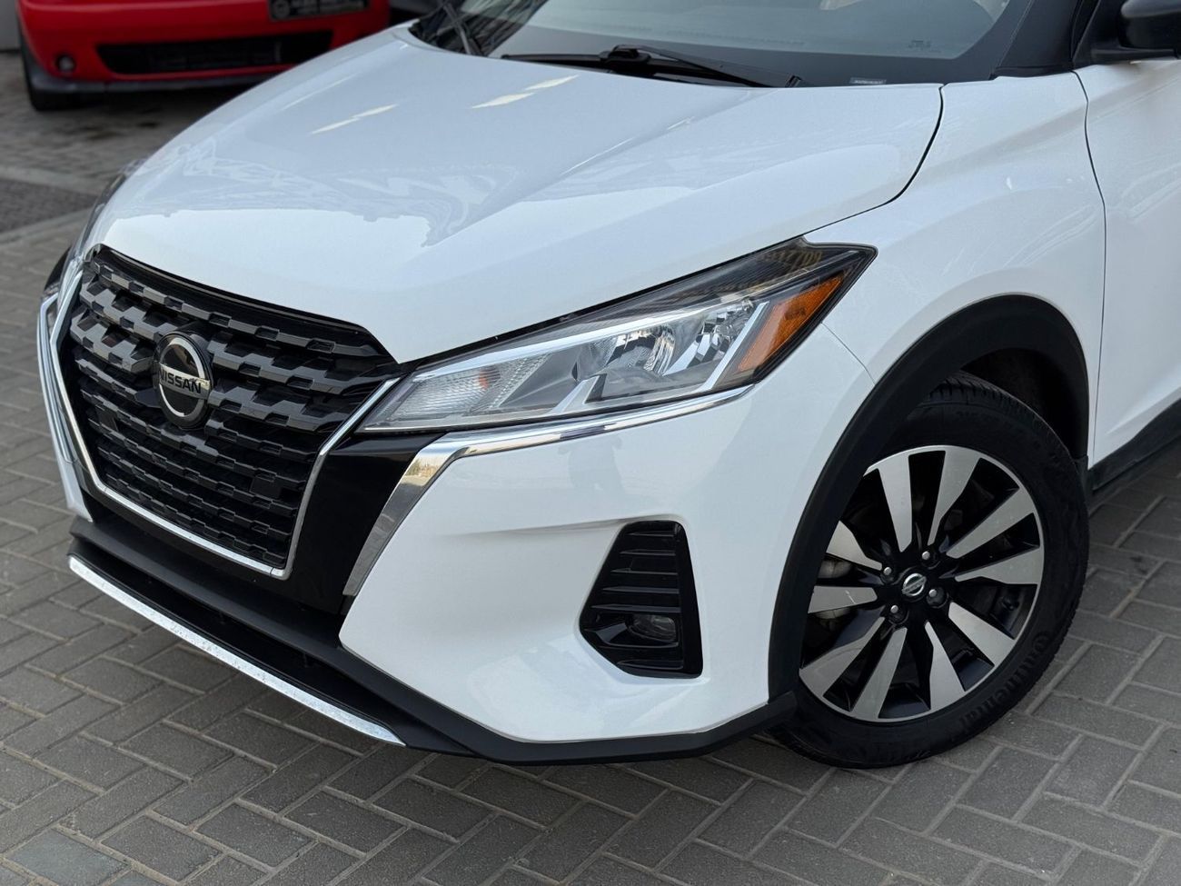 Nissan Kicks SV 1.6L SV / V4 1.6L / RADAR / LANE ASSIST / ANDROID AUTO /APPLE CAR PLAY / IN PERFECT CONDITION